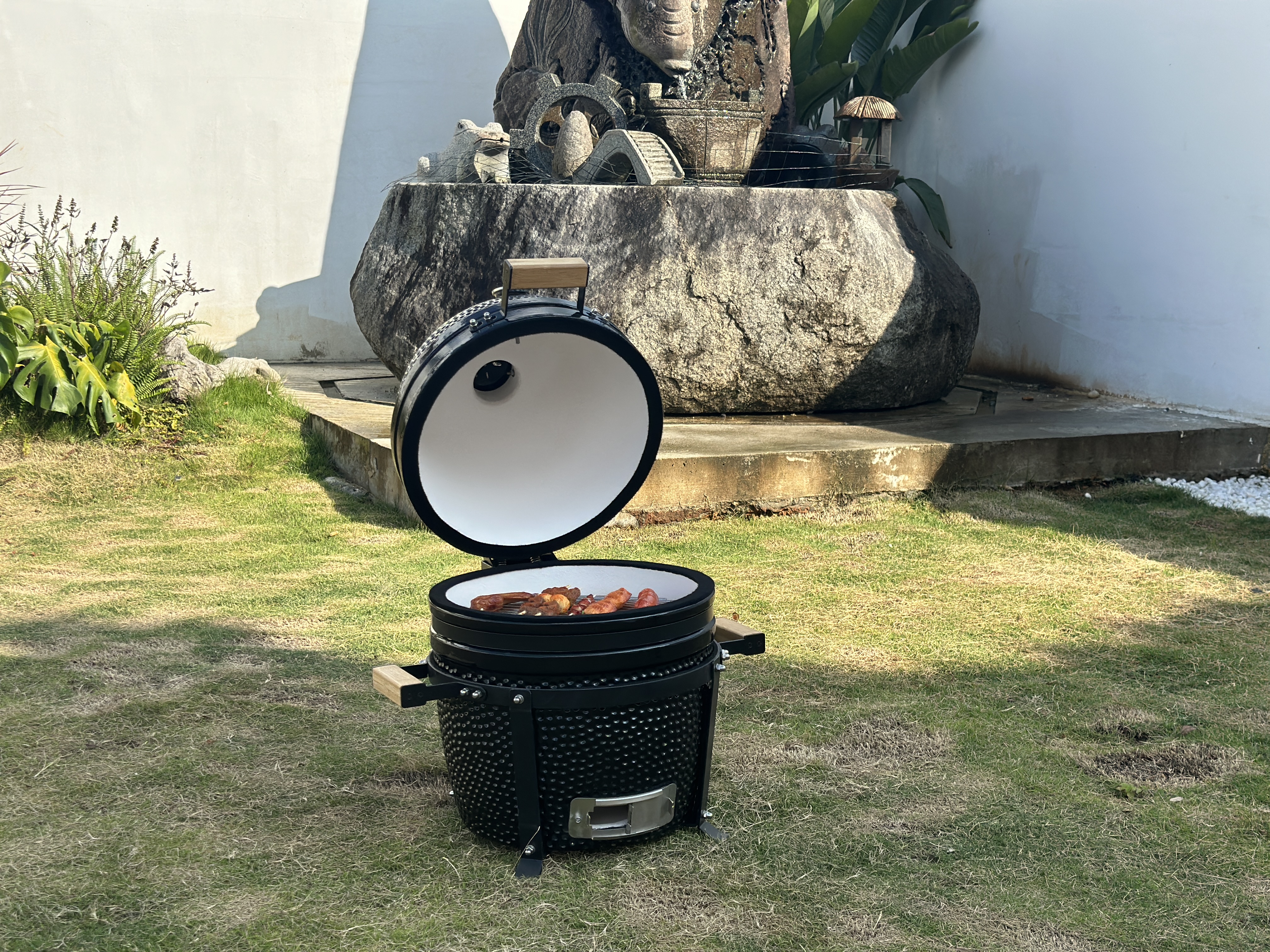 Ceramic Barbecue Oven: Igniting the Passion for Outdoor Cuisine